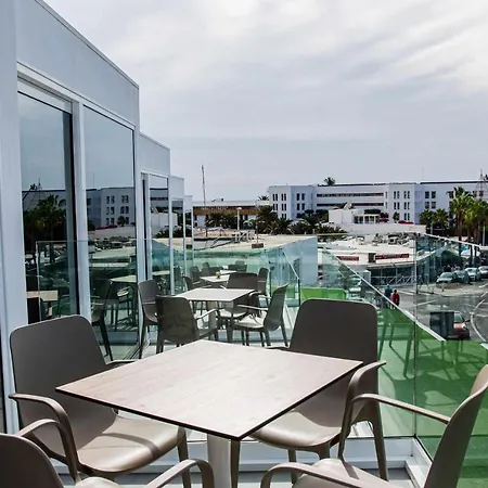 A Mar Dolphin * Puerto del Carmen (Lanzarote)